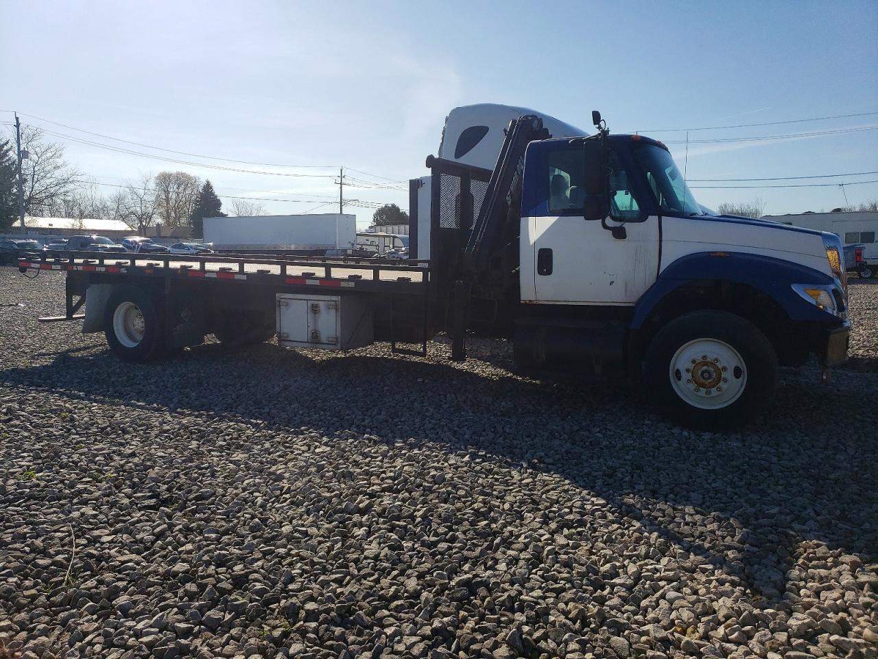 INTERNATIONAL 7000 2005 — 2