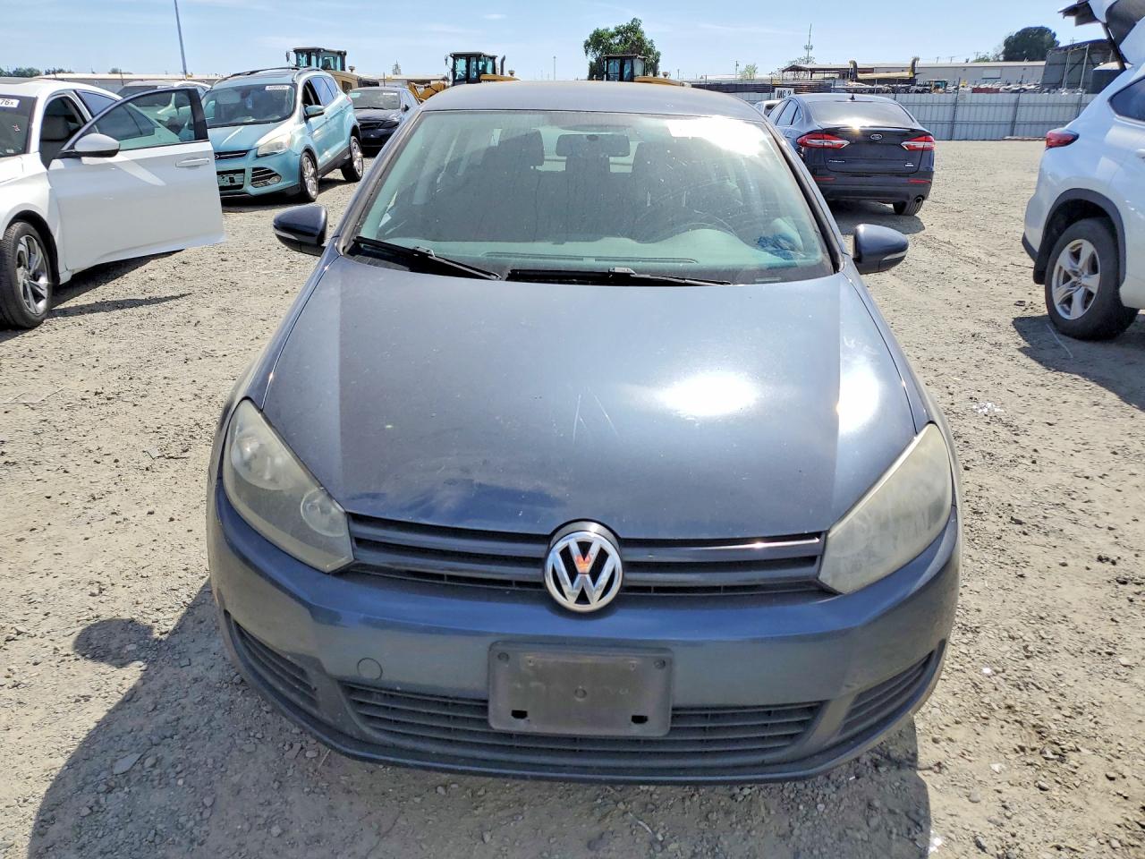 VOLKSWAGEN GOLF 2013 — 6