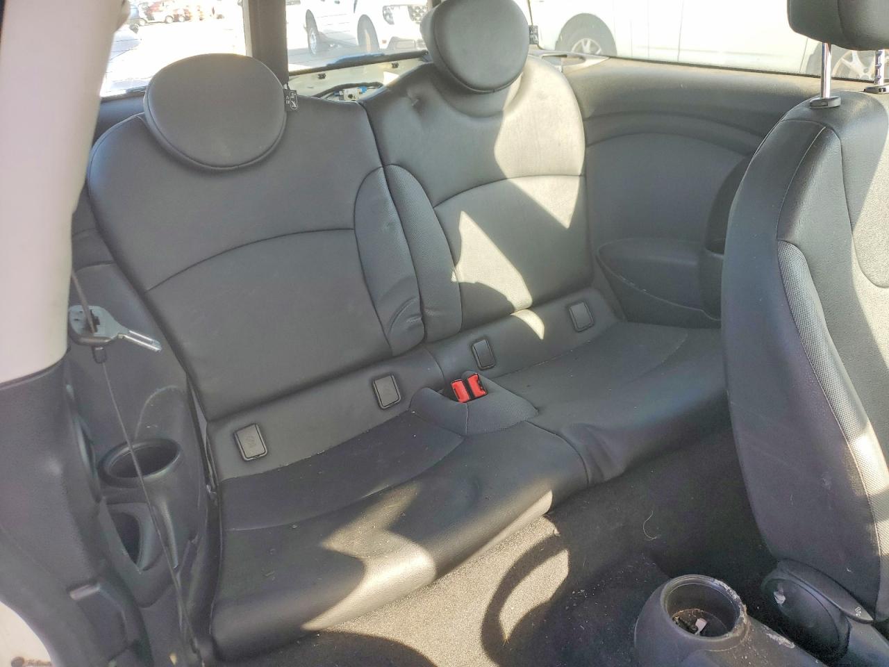MINI COOPER 2008 — 11