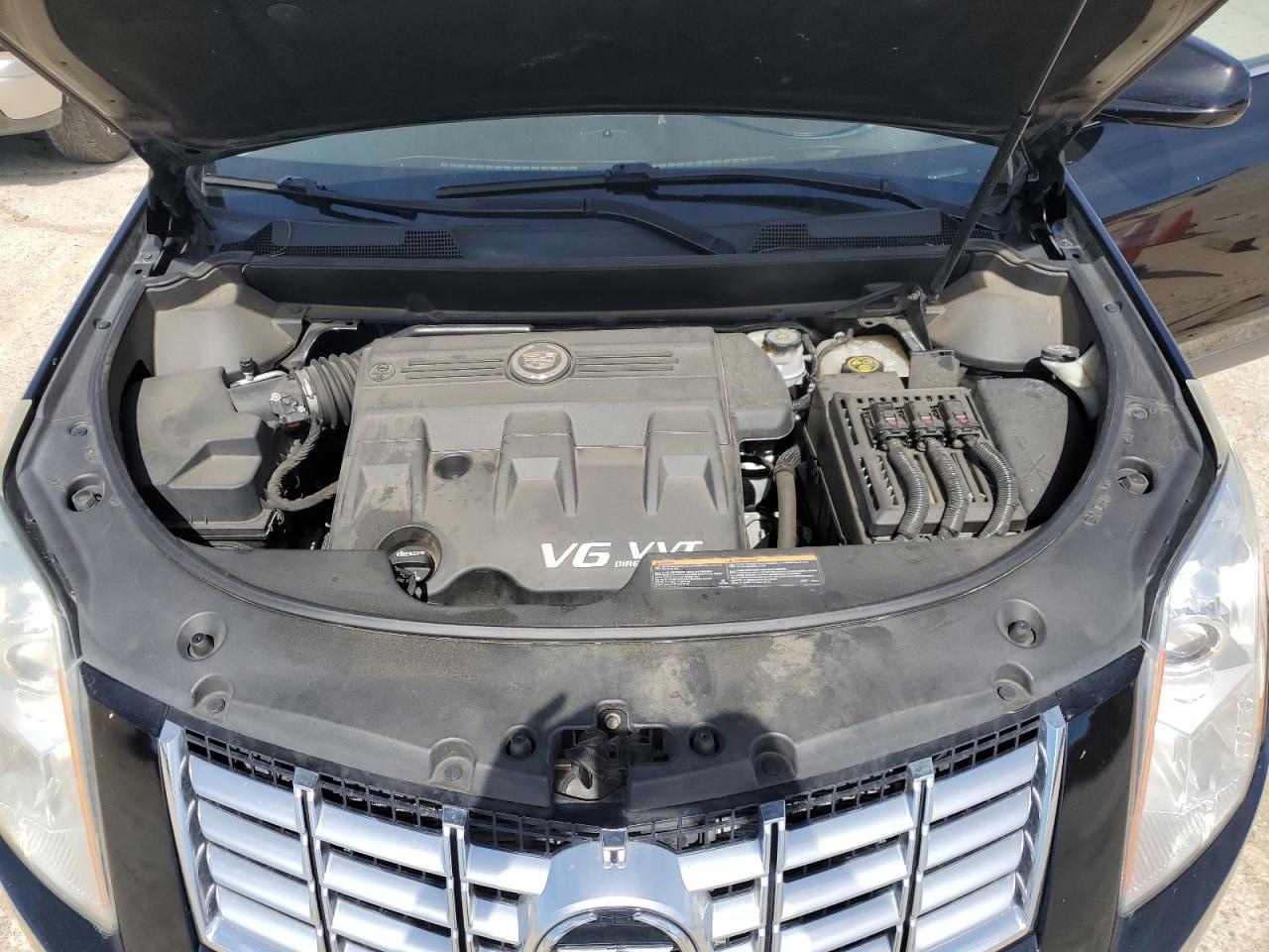 CADILLAC SRX 2015 — 13