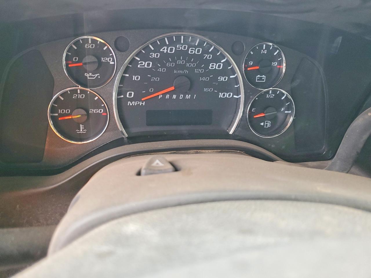 CHEVROLET EXPRESS G3500 2022 — 10