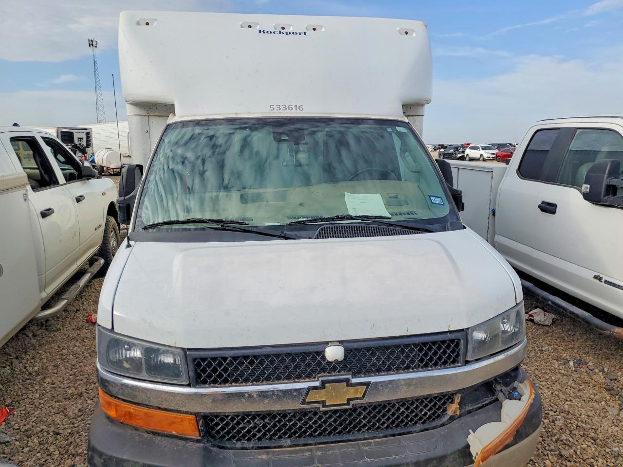 CHEVROLET EXPRESS G3500 2022 — 6