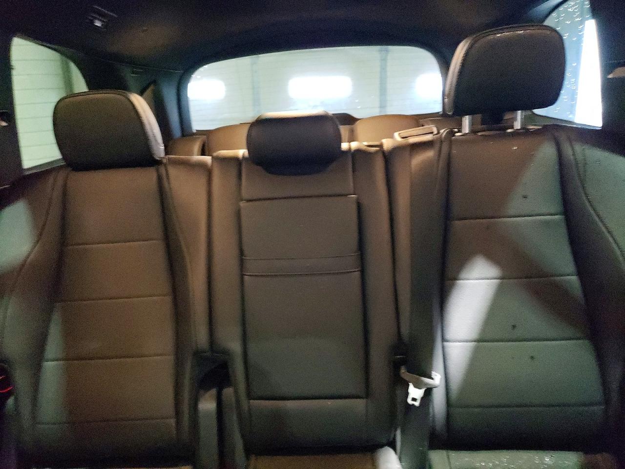MERCEDES-BENZ GLS 2023 — 11