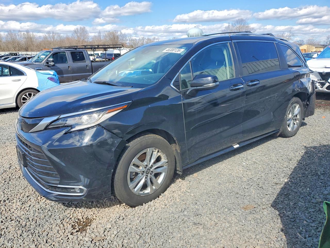 TOYOTA SIENNA 2022 — 2