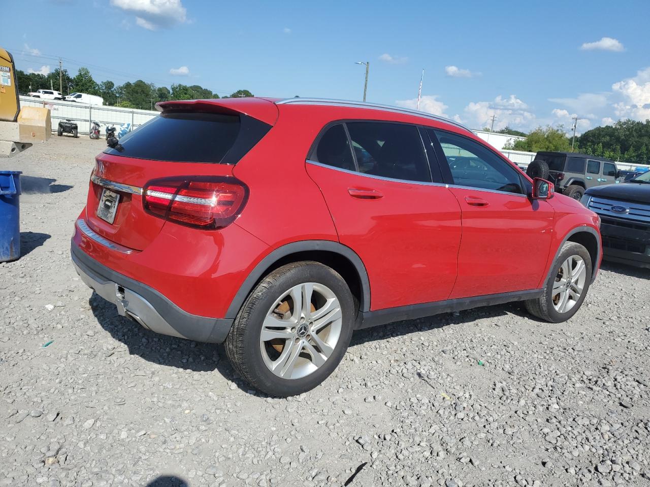 MERCEDES-BENZ GLA 2020 — 4