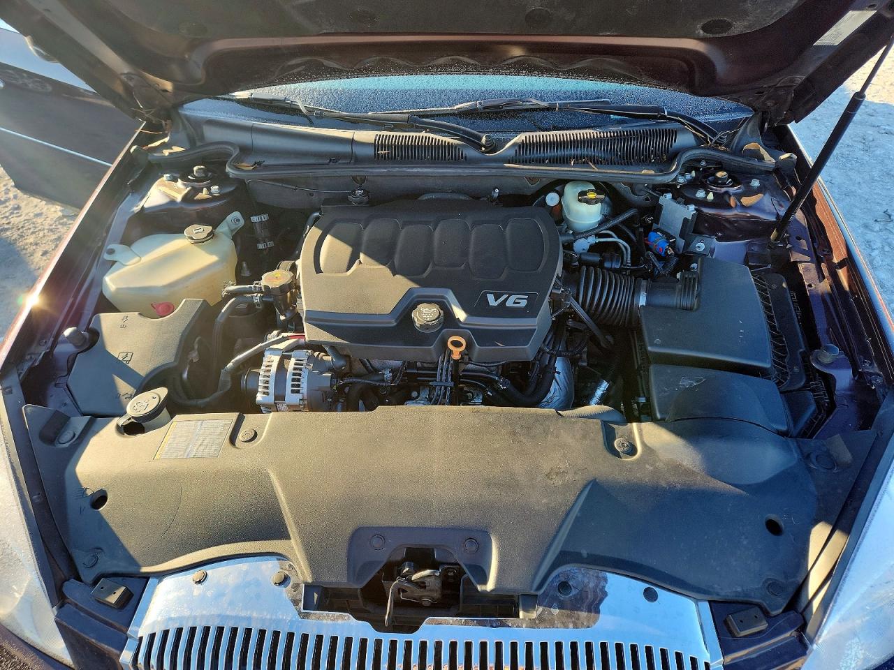BUICK LUCERNE 2009 — 12