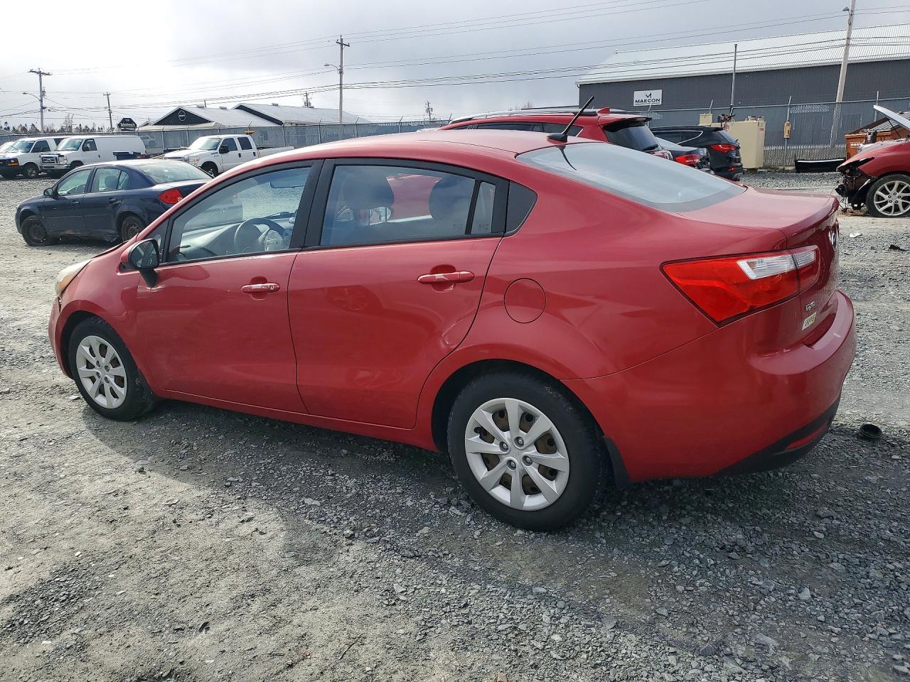 KIA RIO 2013 — 3