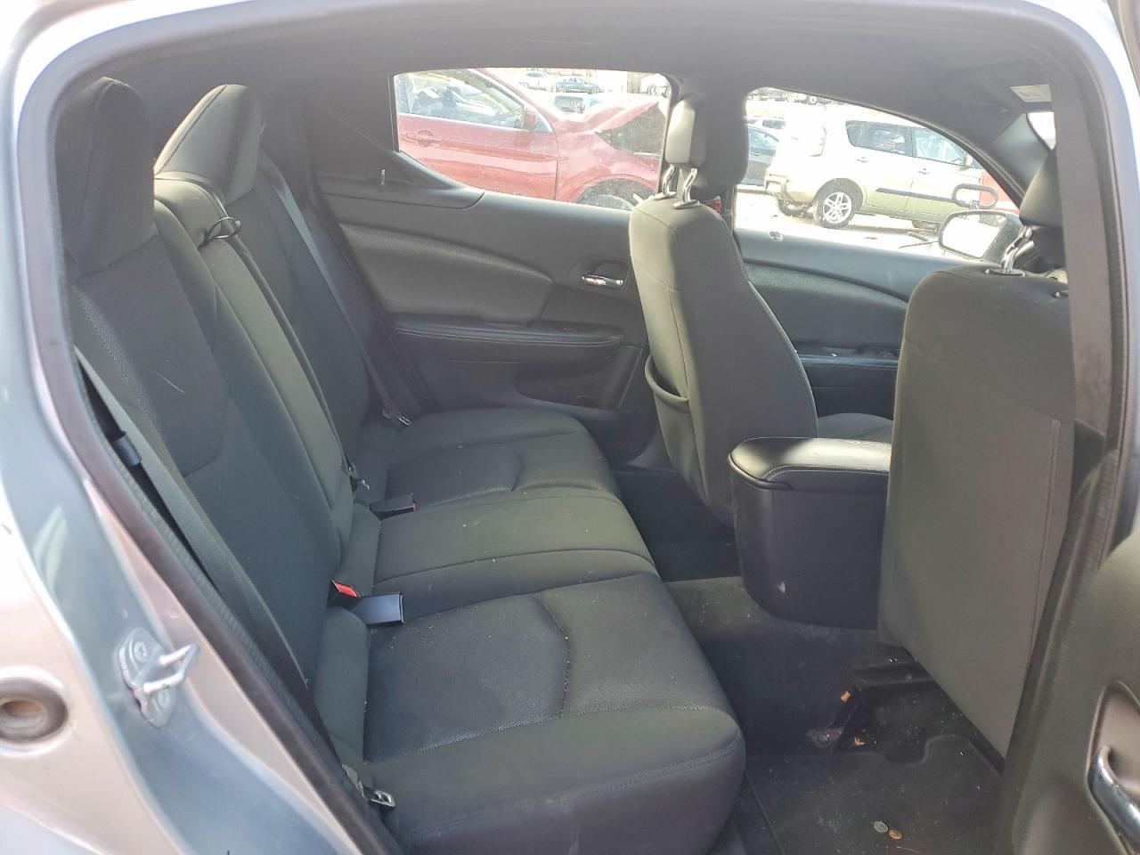DODGE AVENGER 2014 — 11