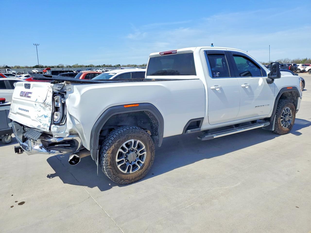 GMC SIERRA 2022 — 4