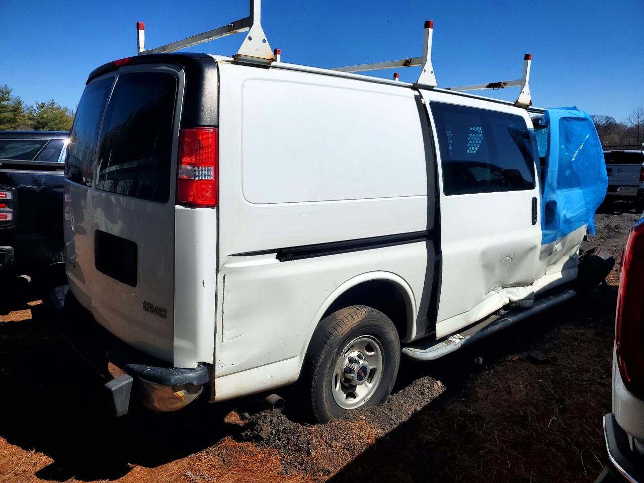 GMC SAVANA 2019 — 4