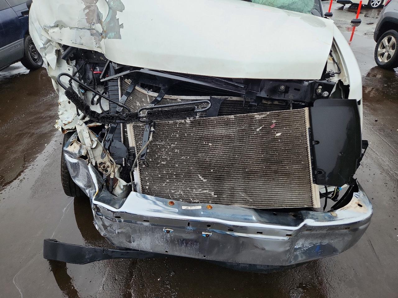 GMC SAVANA 2019 — 13
