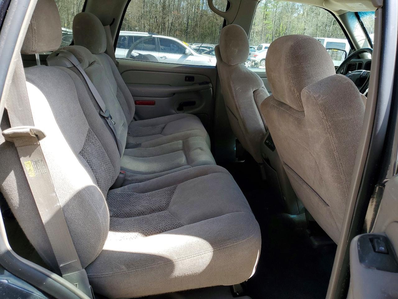 CHEVROLET TAHOE 2005 — 12
