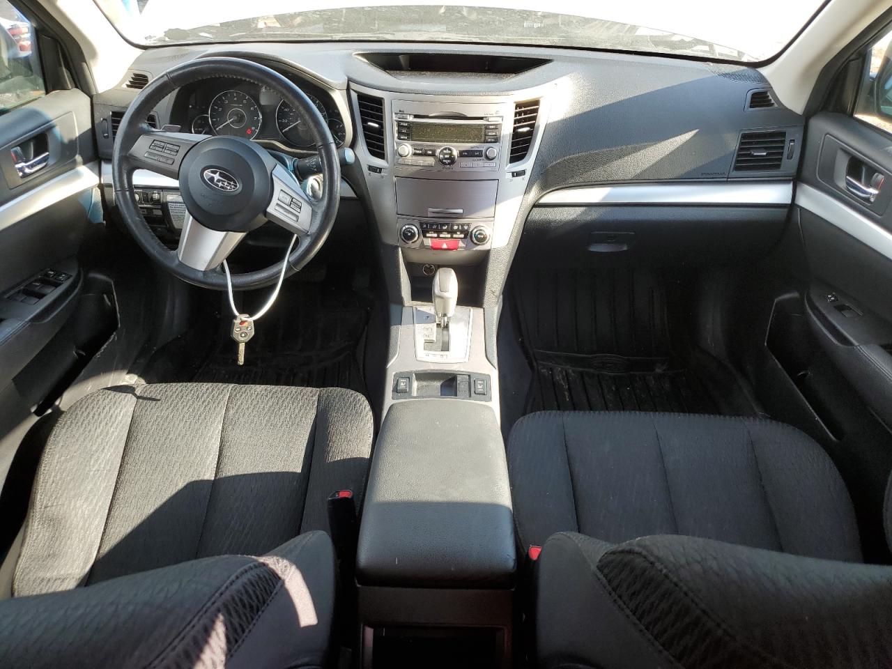 SUBARU OUTBACK 2011 — 9