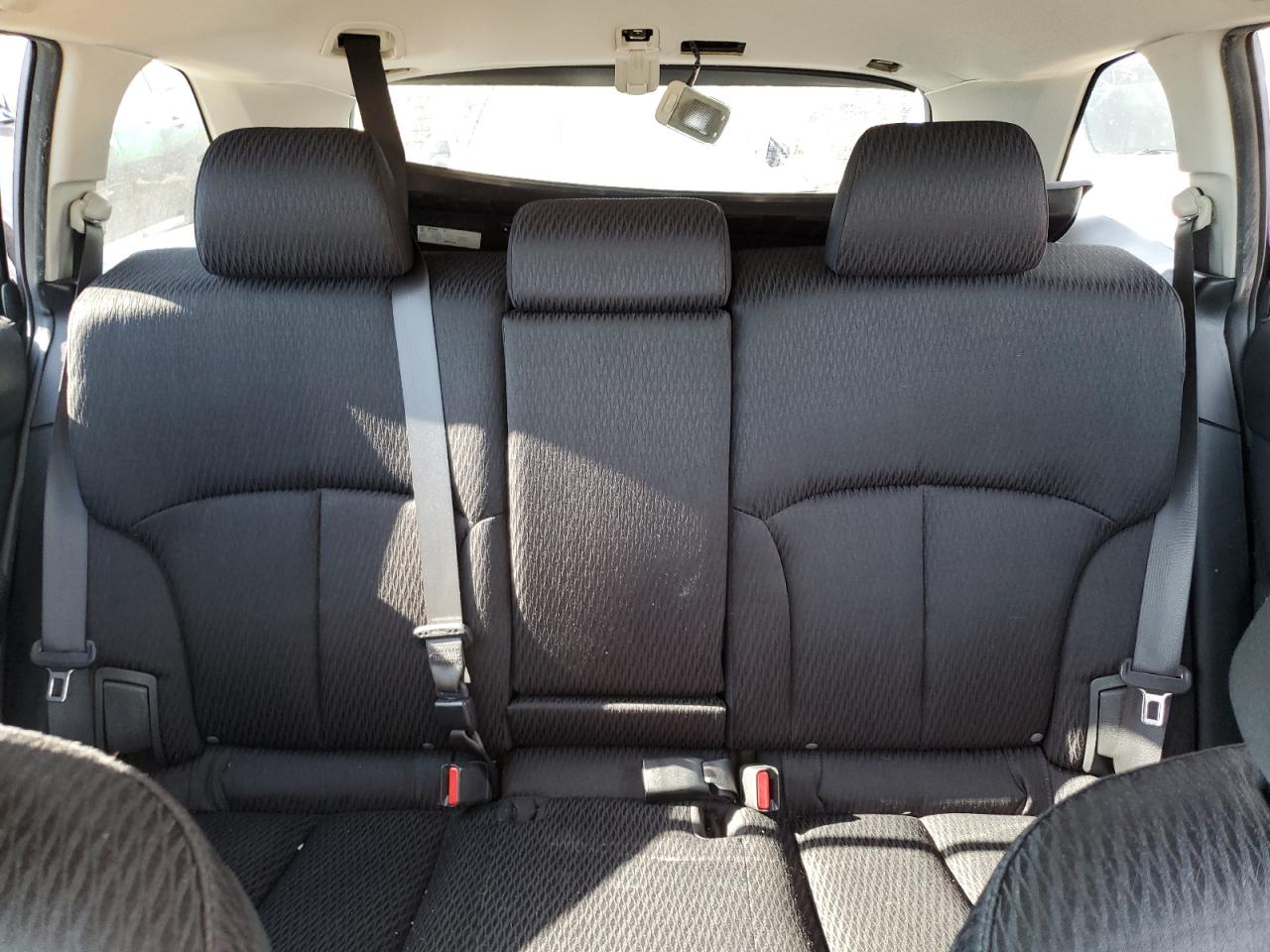 SUBARU OUTBACK 2011 — 11
