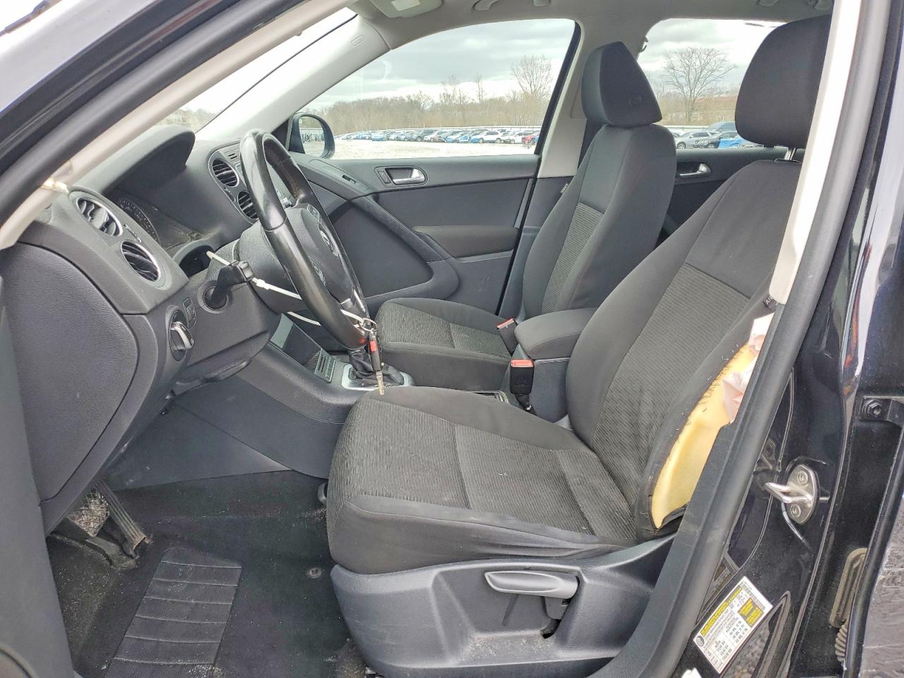 VOLKSWAGEN TIGUAN 2014 — 8