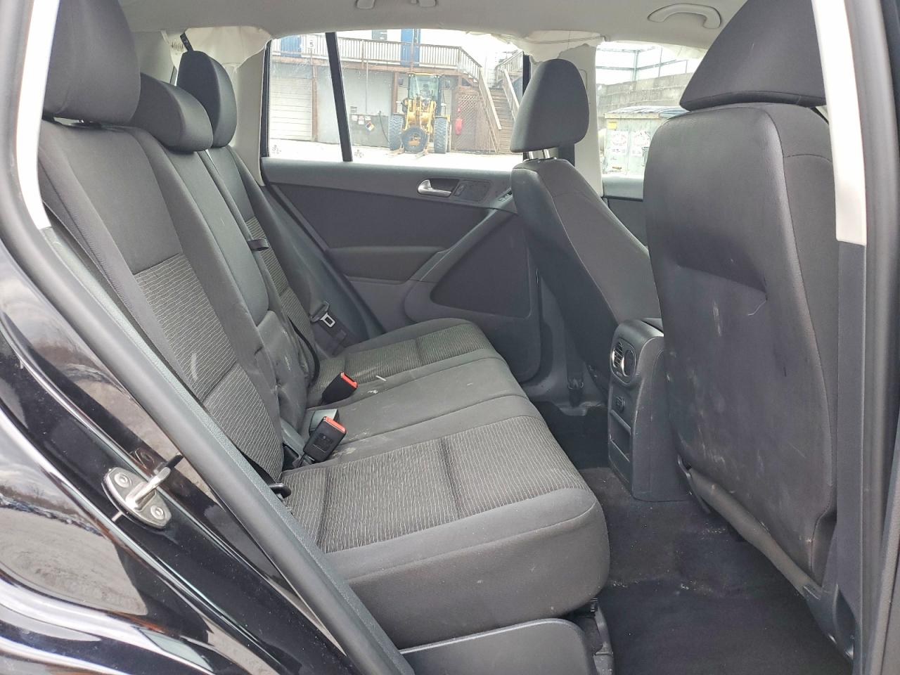 VOLKSWAGEN TIGUAN 2014 — 12