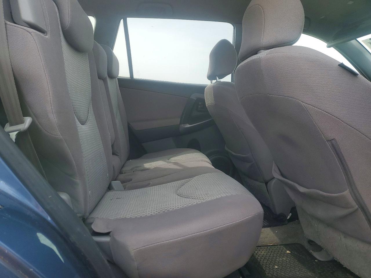 TOYOTA RAV 4 2007 — 12