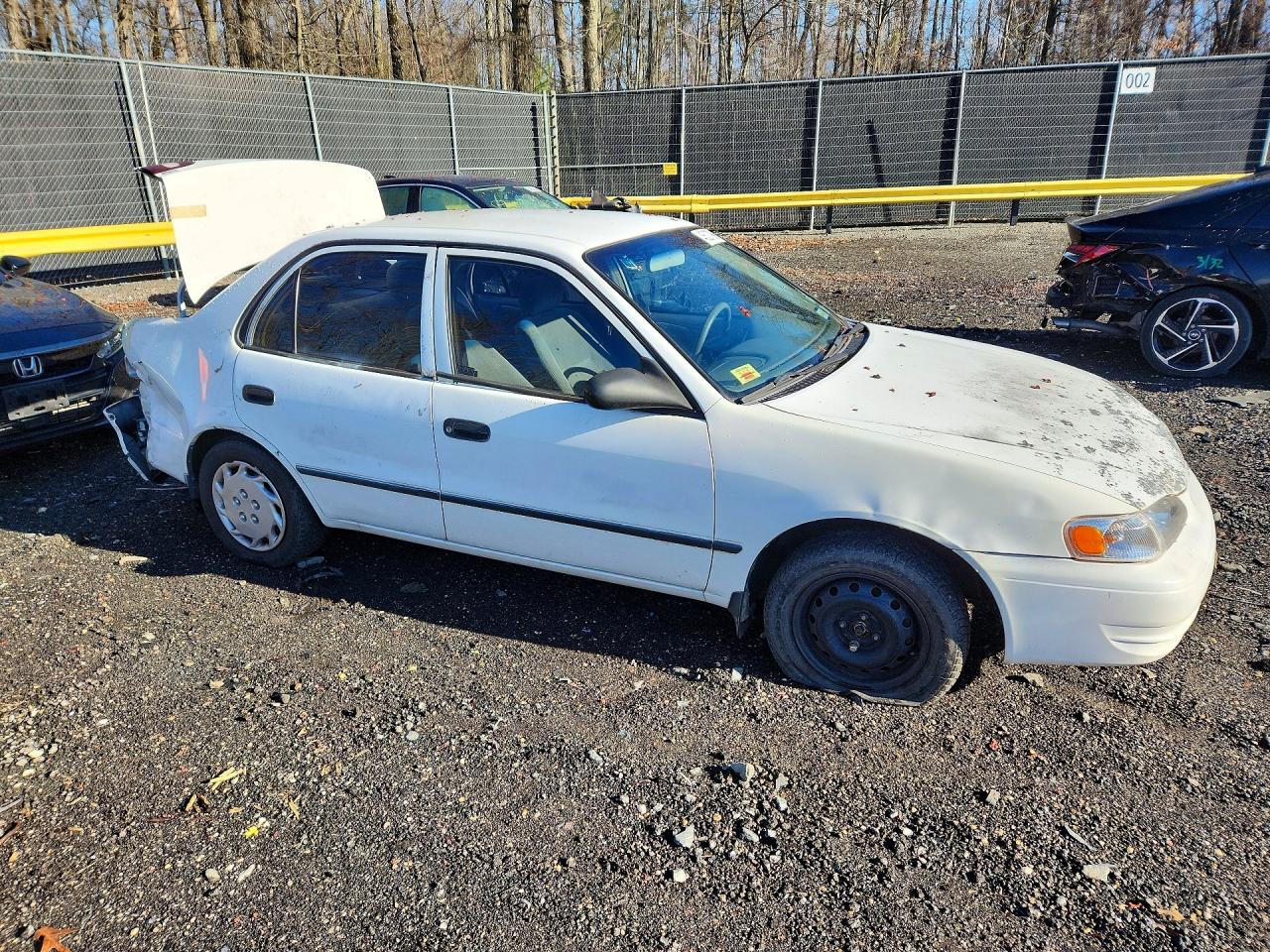 TOYOTA COROLLA 2000 — 5