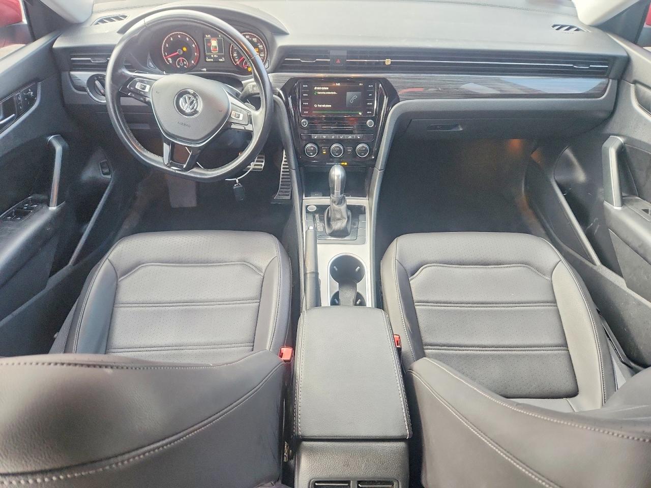 VOLKSWAGEN PASSAT 2020 — 9