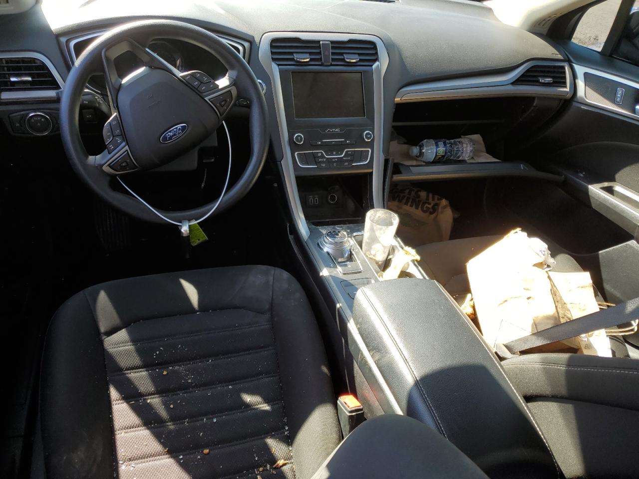 Ford Fusion 2020 — 8