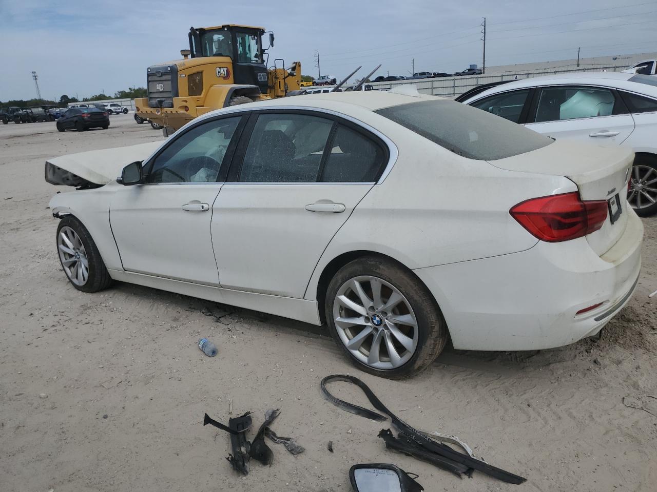 BMW 320 2017 — 3