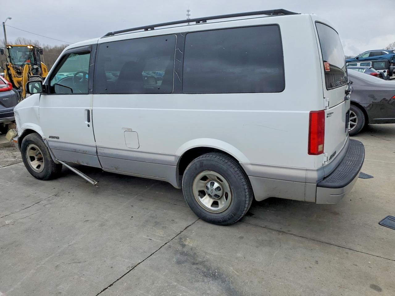 CHEVROLET ASTRO 1999 — 3