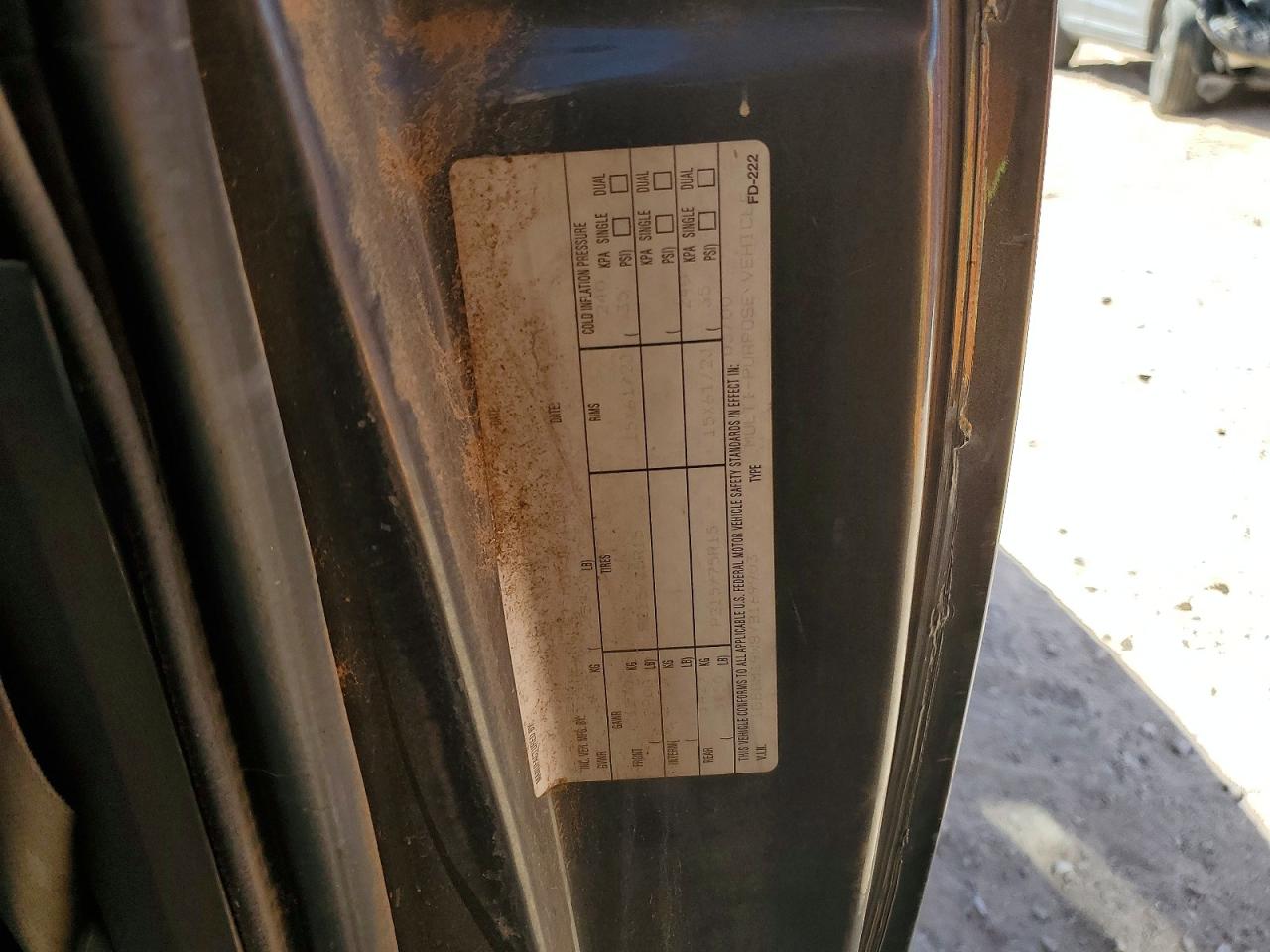 CHEVROLET ASTRO 2000 — 14