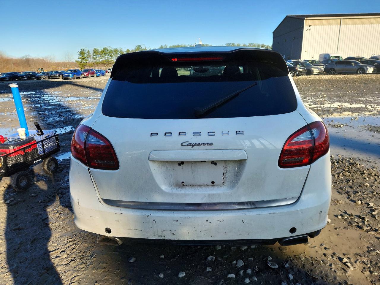 PORSCHE CAYENNE 2012 — 7