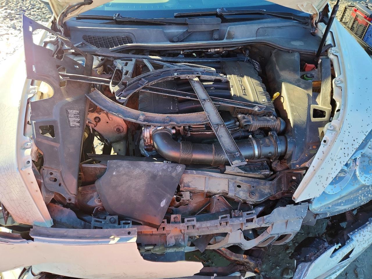 PORSCHE CAYENNE 2012 — 13