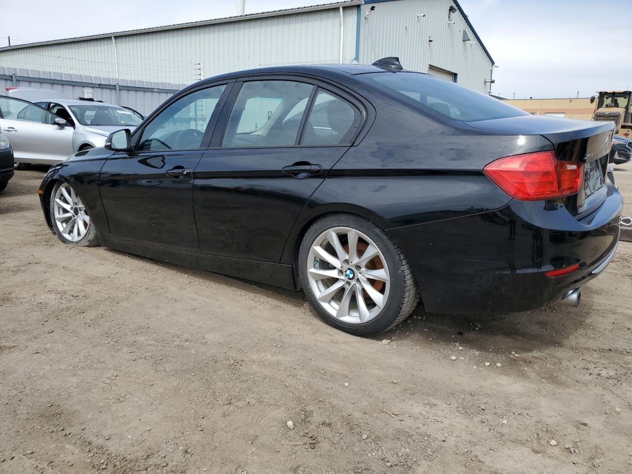 BMW 320 2013 — 3
