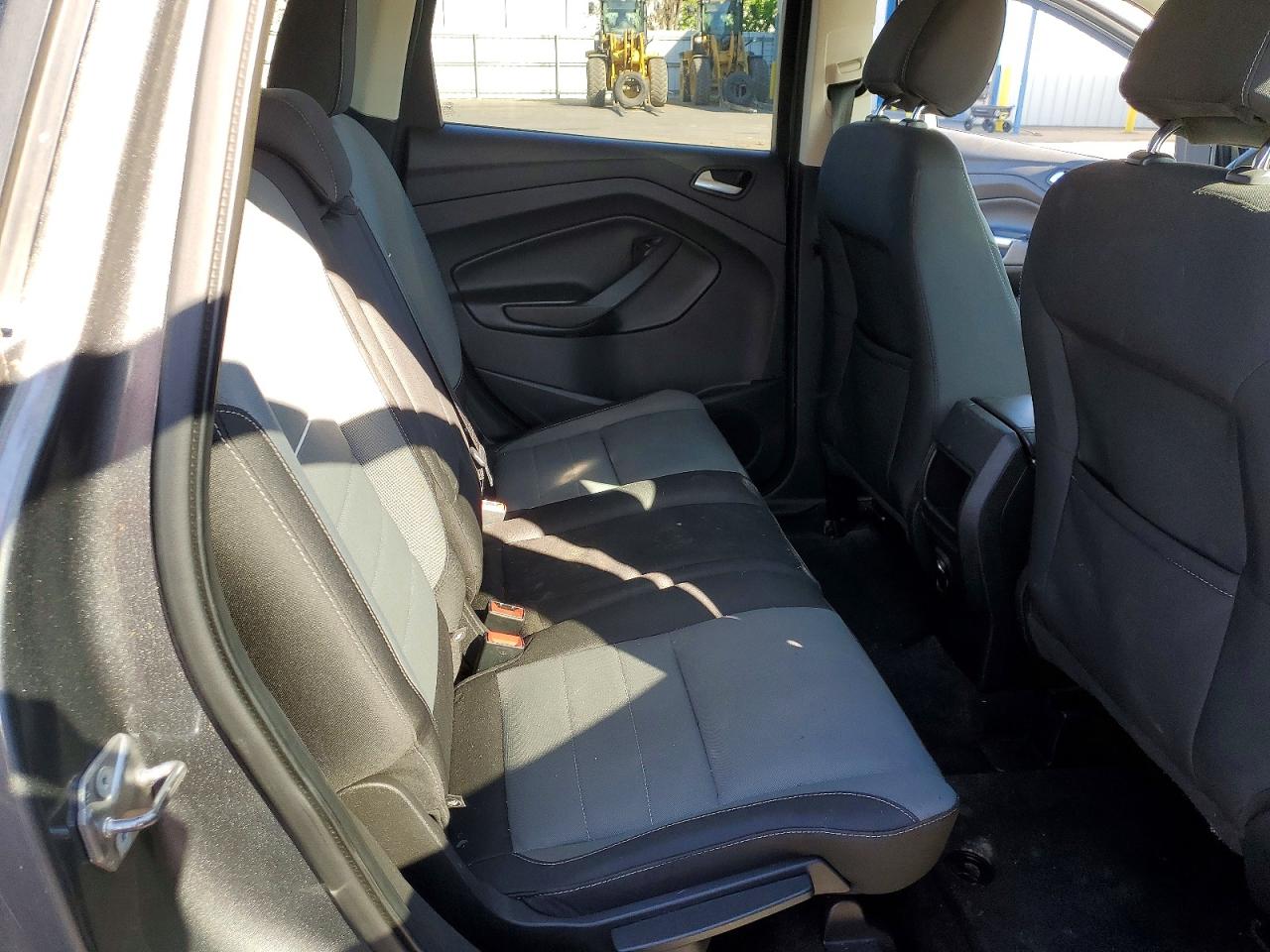 FORD ESCAPE 2014 — 12