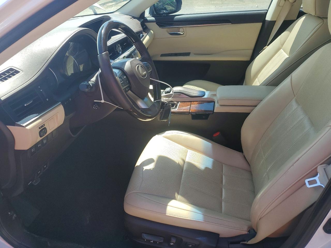 LEXUS ES 350 2018 — 8