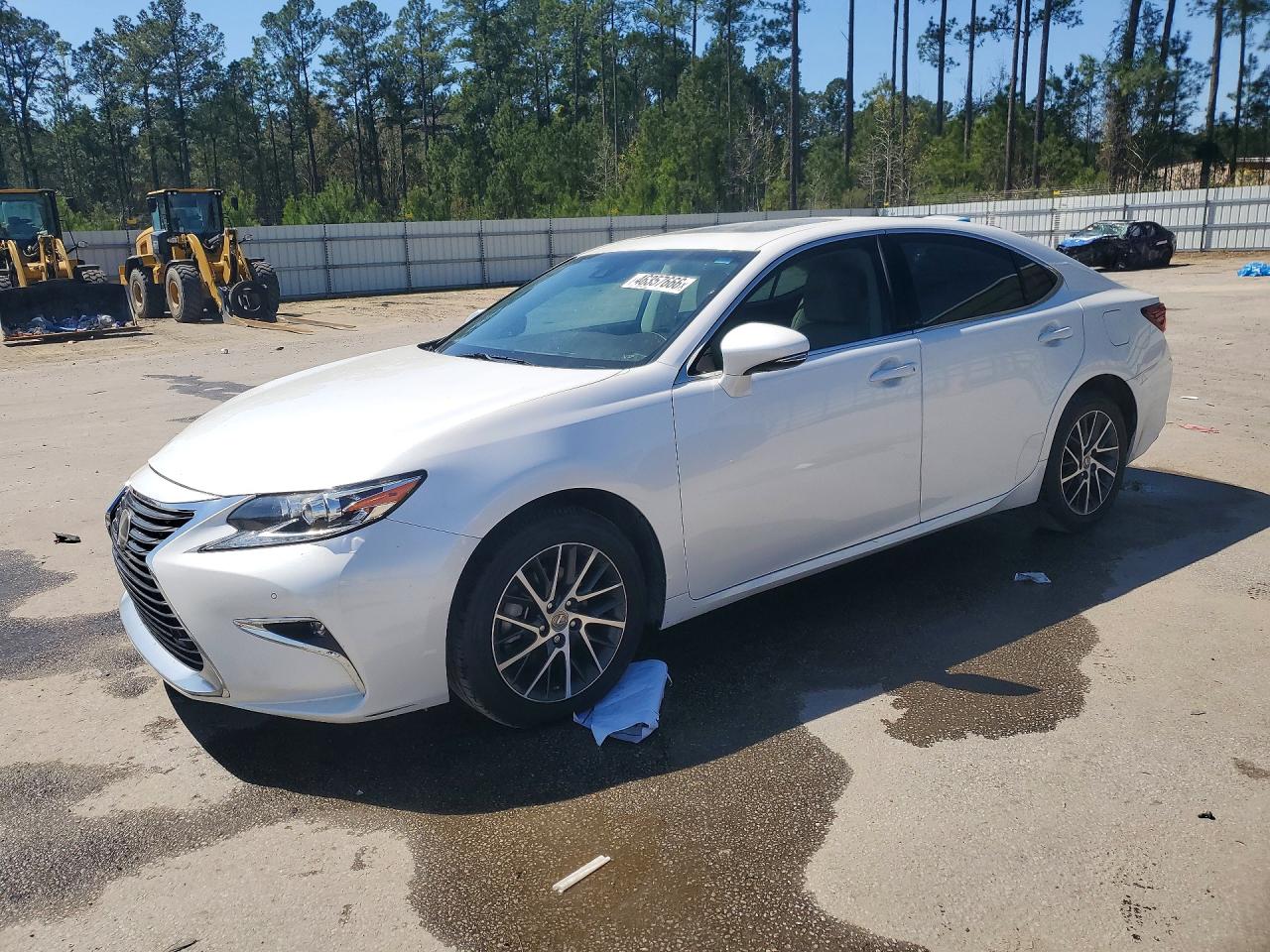 LEXUS ES 350 2018 — 2