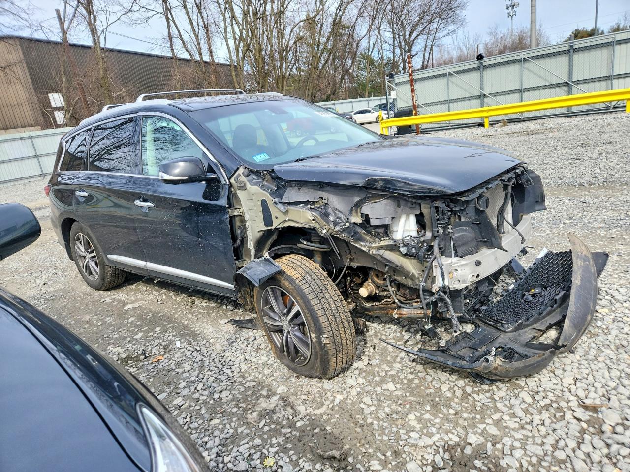 2016 INFINITI QX60 BASE