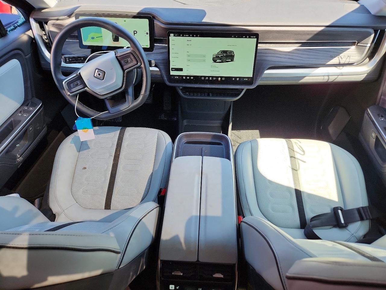 RIVIAN R1S 2025 — 9