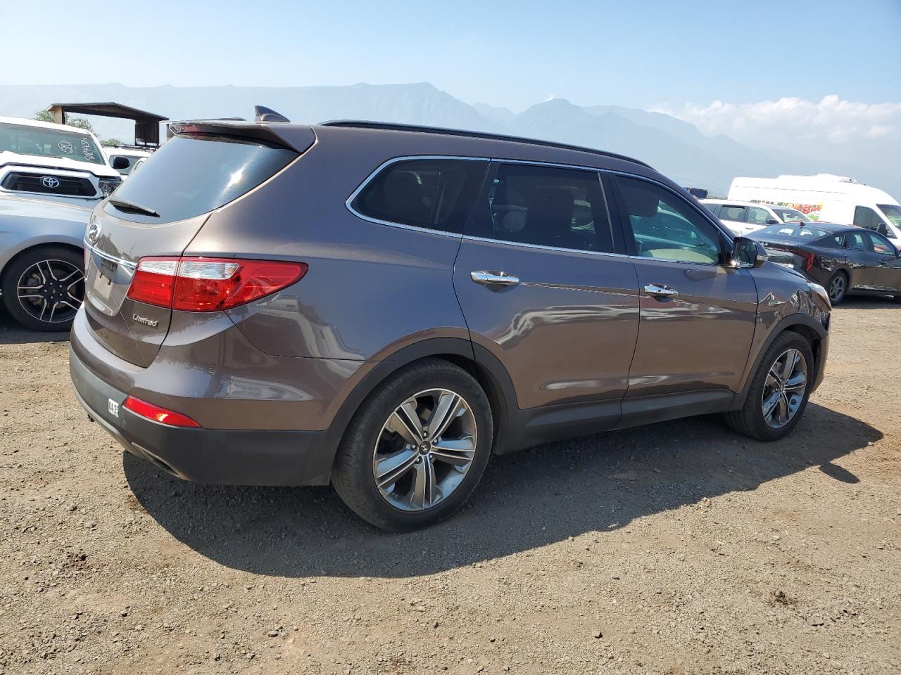 HYUNDAI SANTA FE 2013 — 4