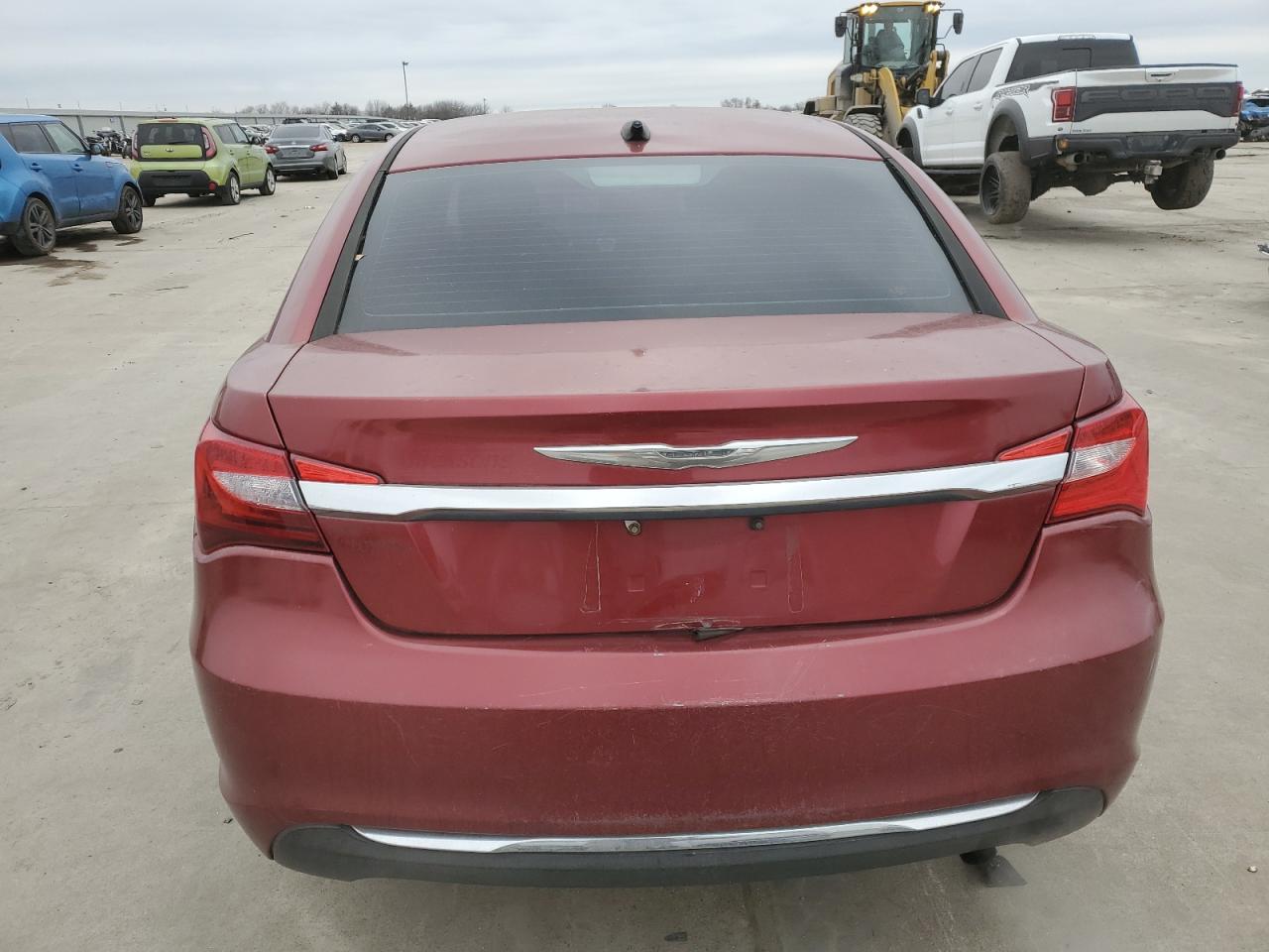 CHRYSLER 200 TOURIN 2013 — 7