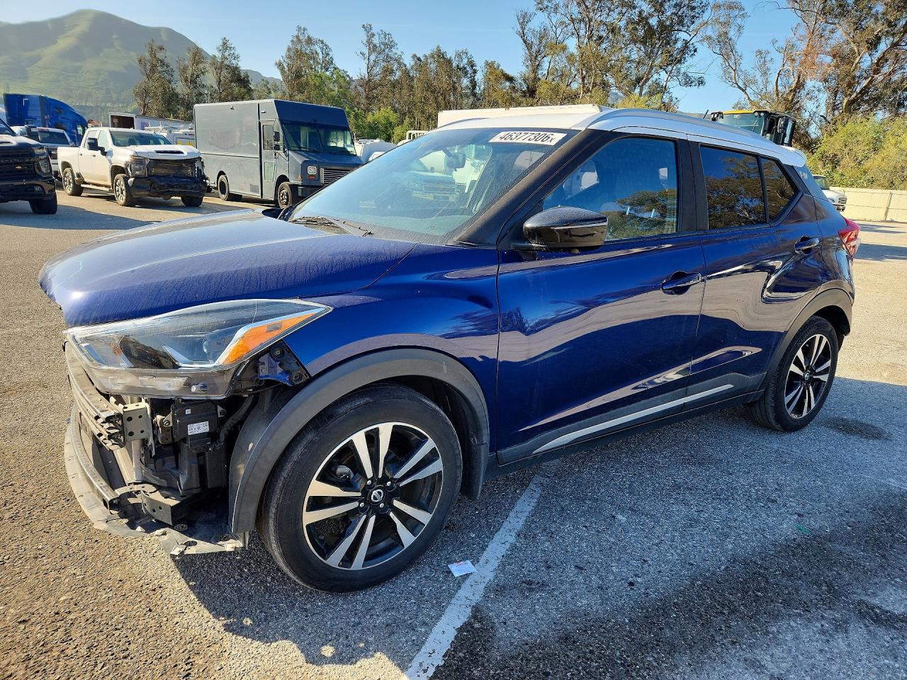2019 NISSAN KICKS SR