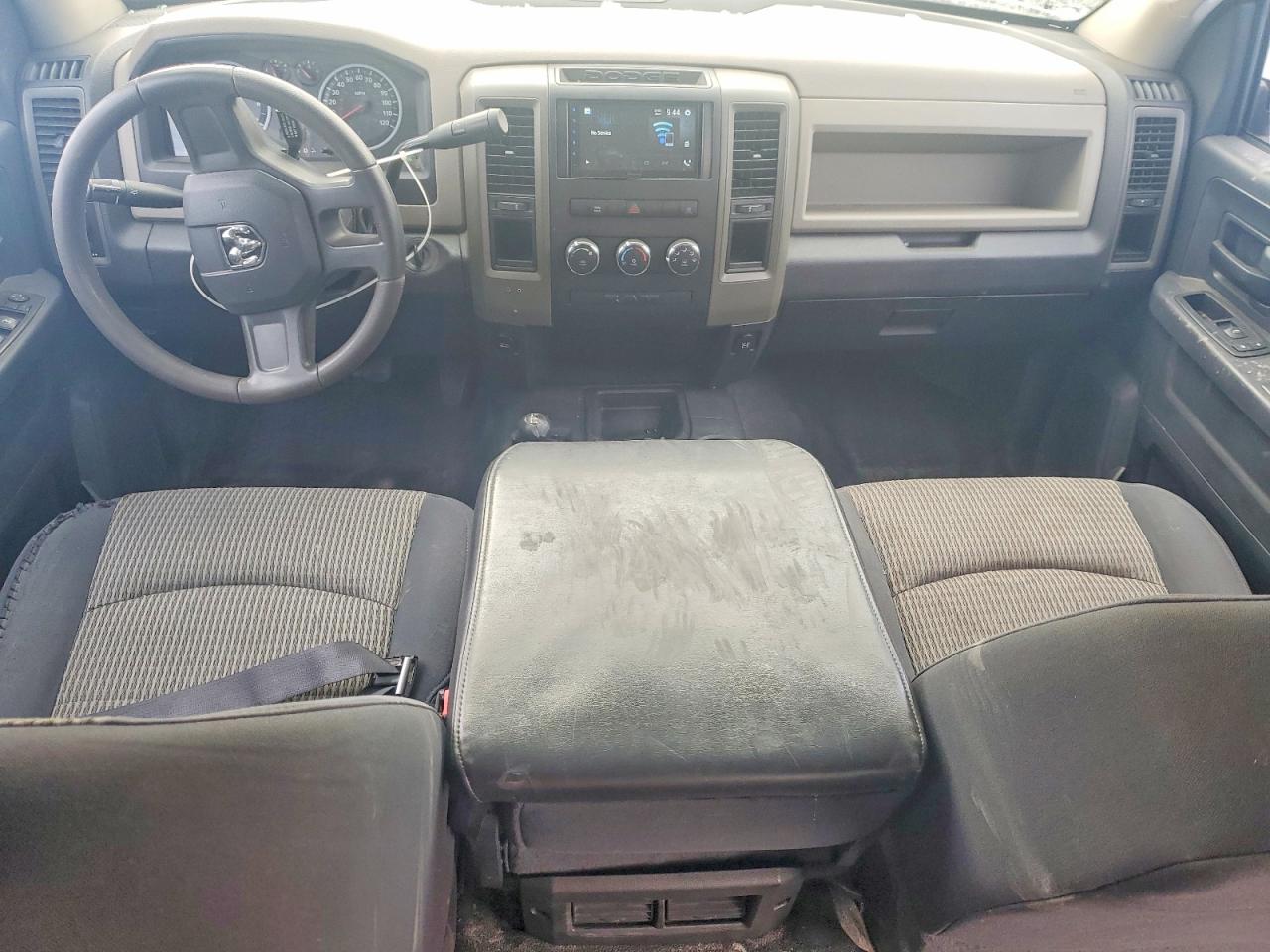 DODGE RAM 2500 2010 — 9