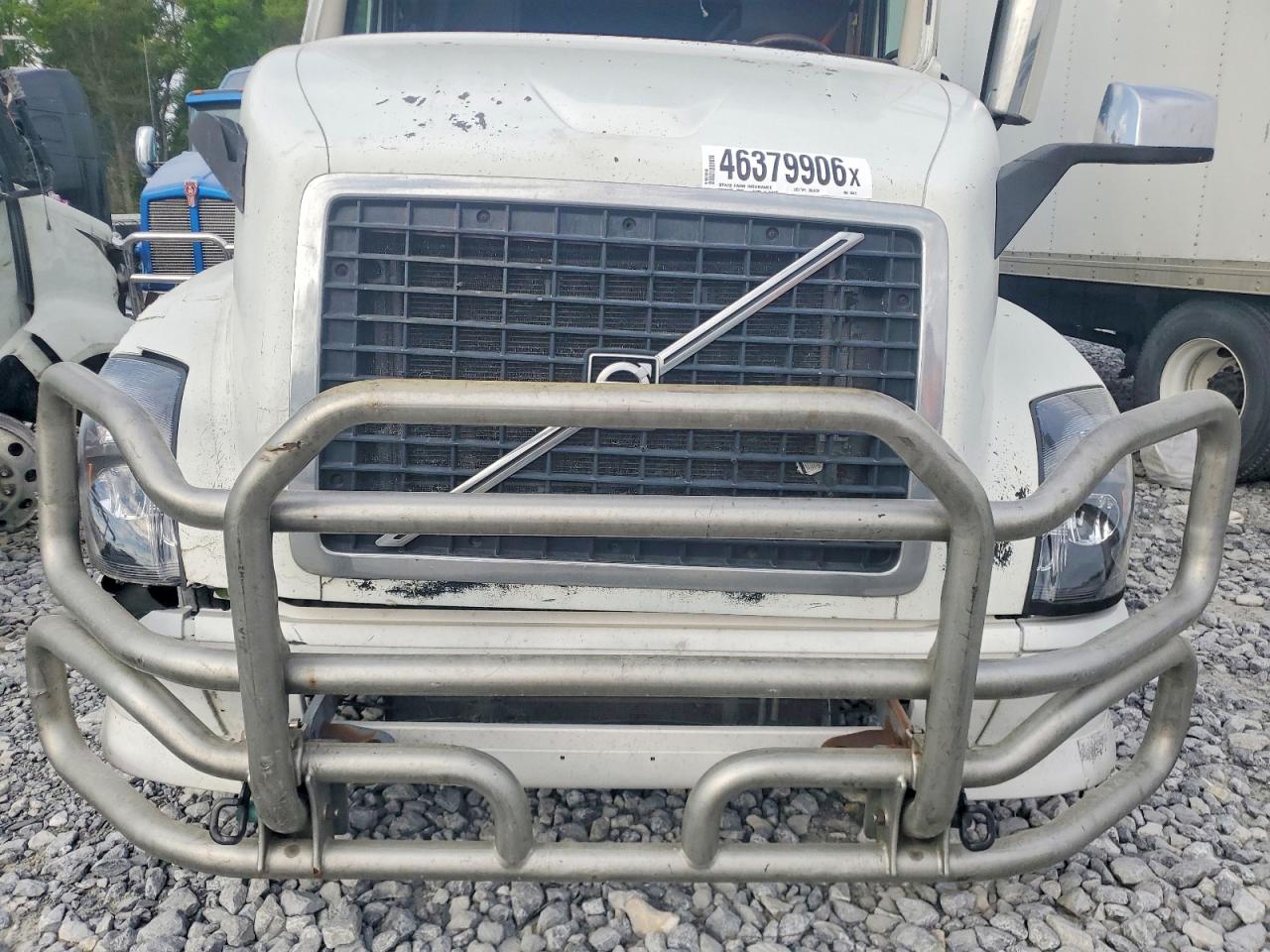 VOLVO VN 2015 — 8