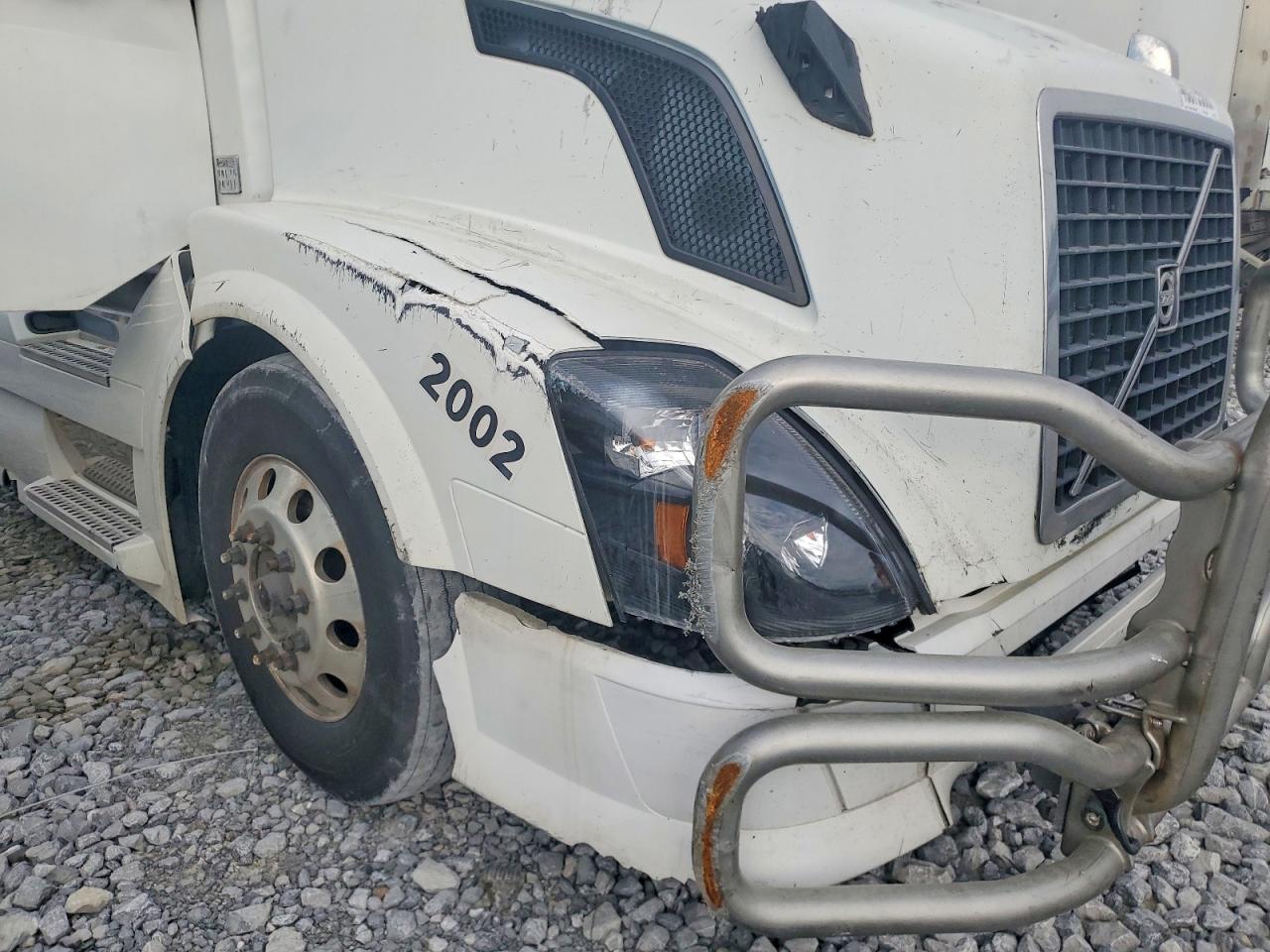 VOLVO VN 2015 — 10