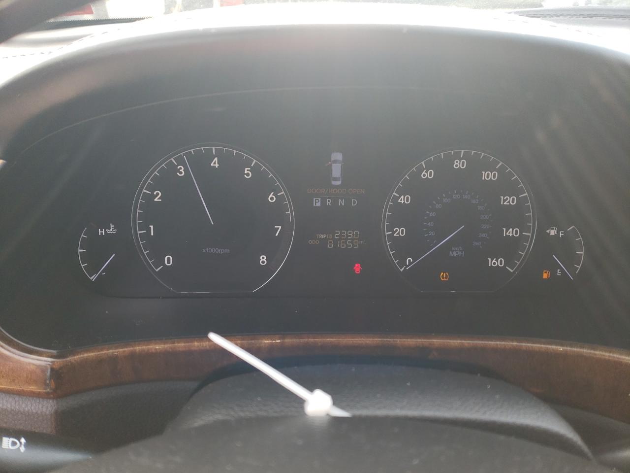 HYUNDAI EQUUS 2011 — 10