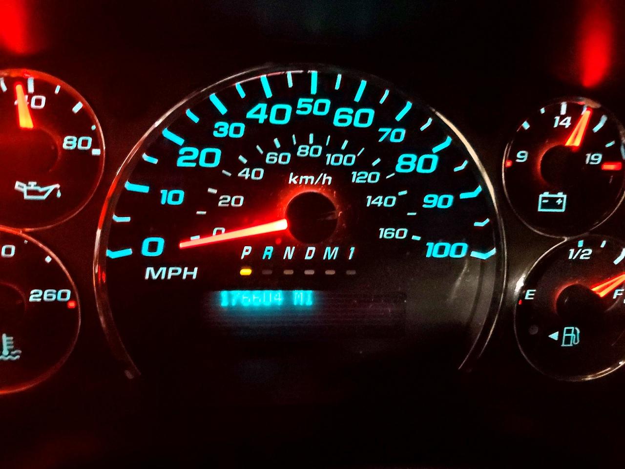 GMC SAVANA 2020 — 10