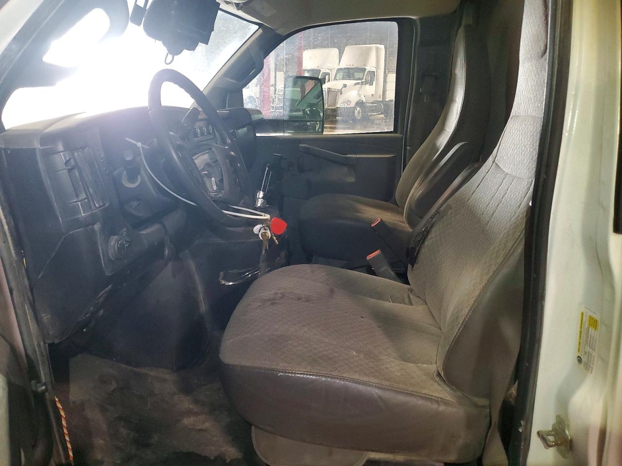 GMC SAVANA 2020 — 8