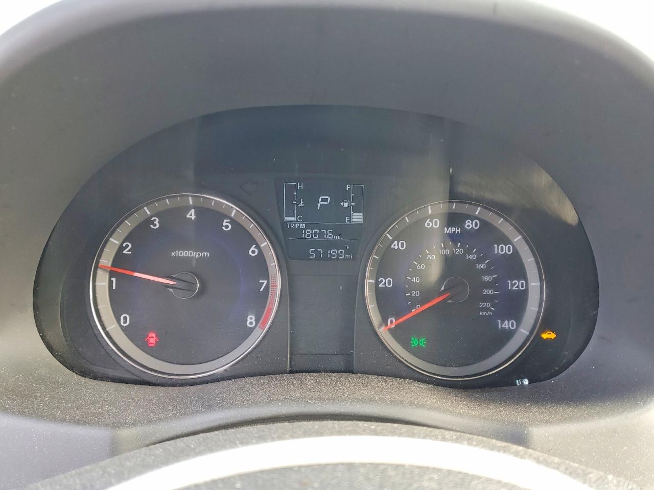 HYUNDAI ACCENT 2015 — 10