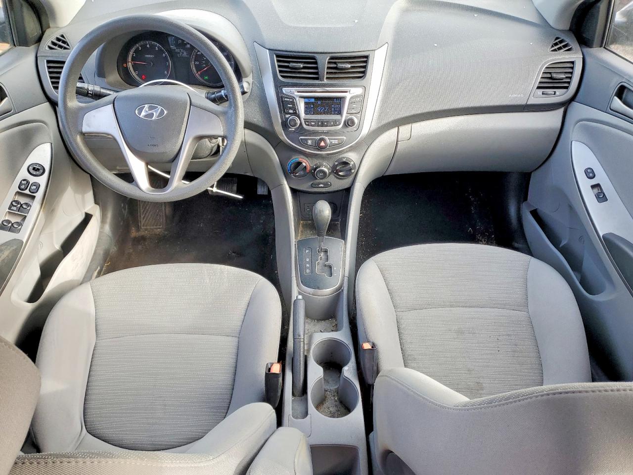 HYUNDAI ACCENT 2015 — 9