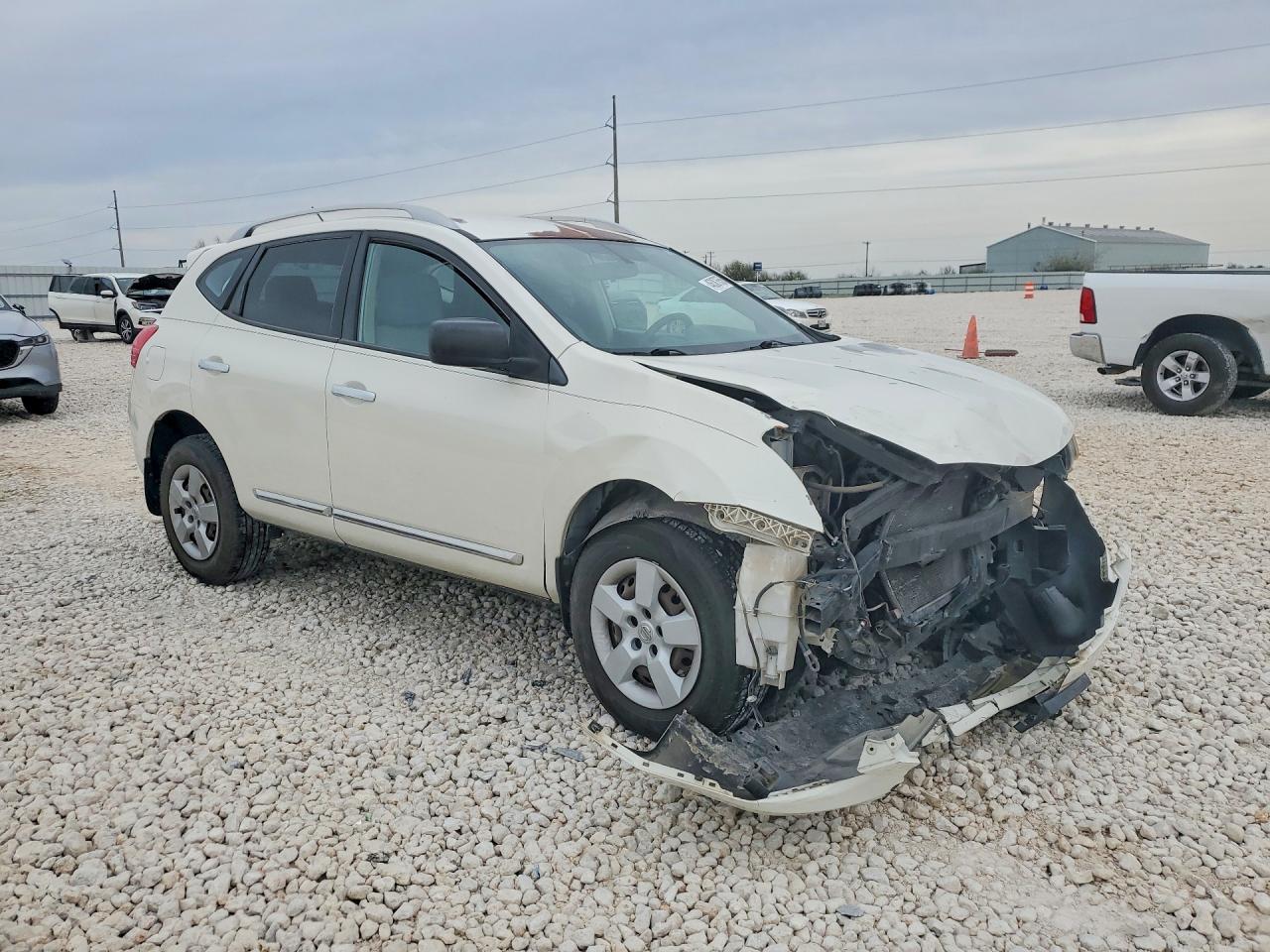 2014 NISSAN ROGUE SELECT S