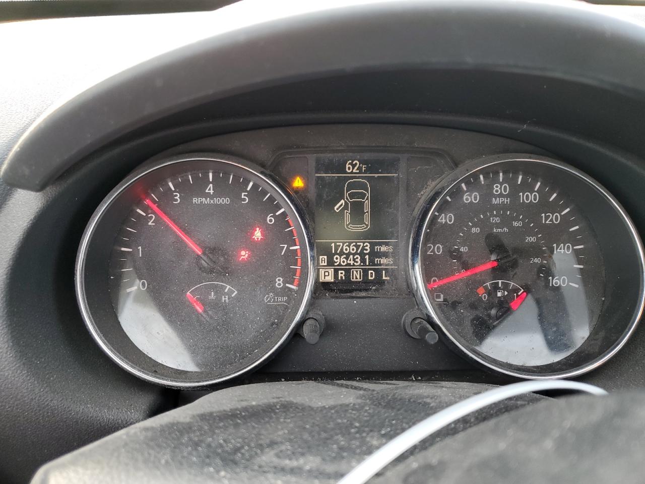 NISSAN ROGUE 2012 — 10