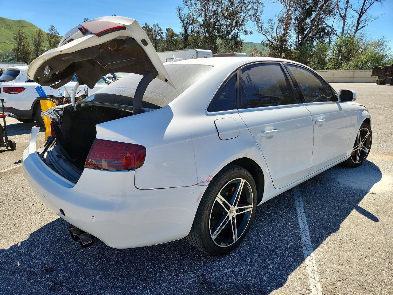 AUDI A4 2010 — 4