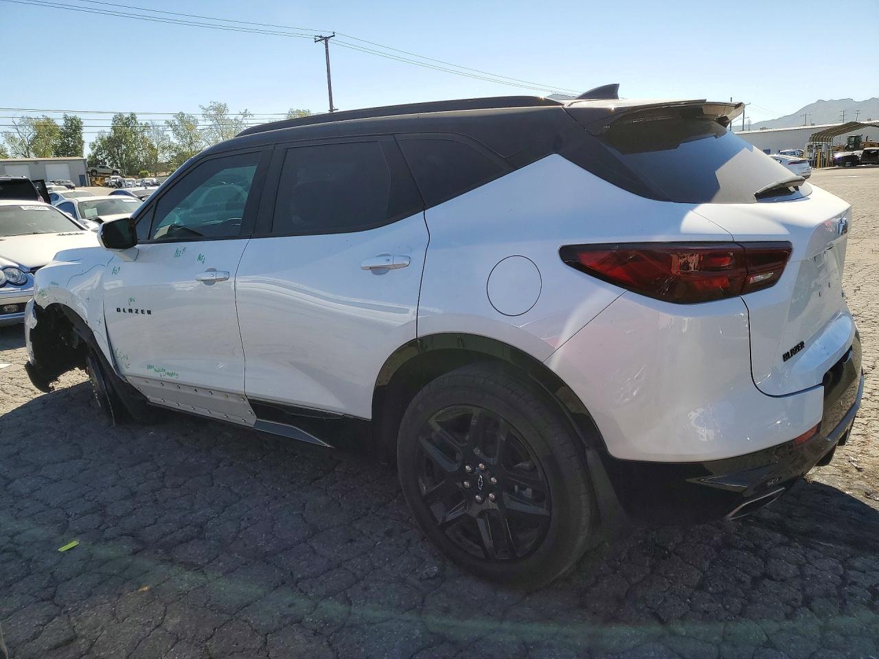 CHEVROLET BLAZER 2024 — 3